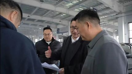 中国建筑节能协会系统门窗分会邓小欧、王盛坤一行到专委会主任委员单位--西安东伟幕墙门窗科技调研座谈